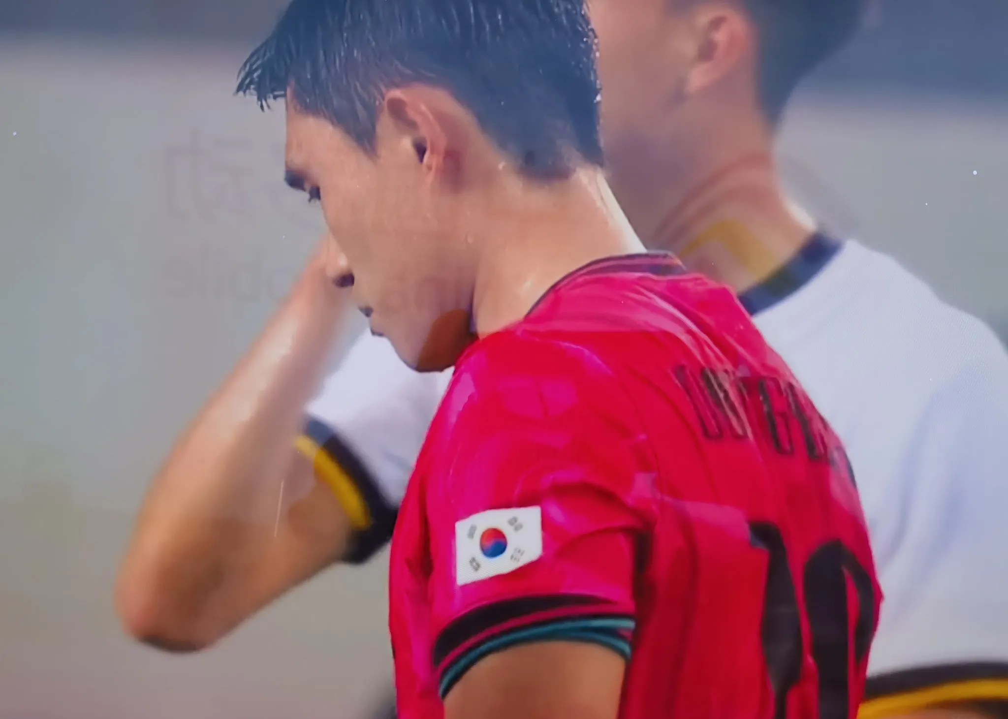 开云中国官网-关于英超关键时刻再迎强敌，里昂状态回暖，主帅态度——球迷炸锅，医务组通报恢复的信息