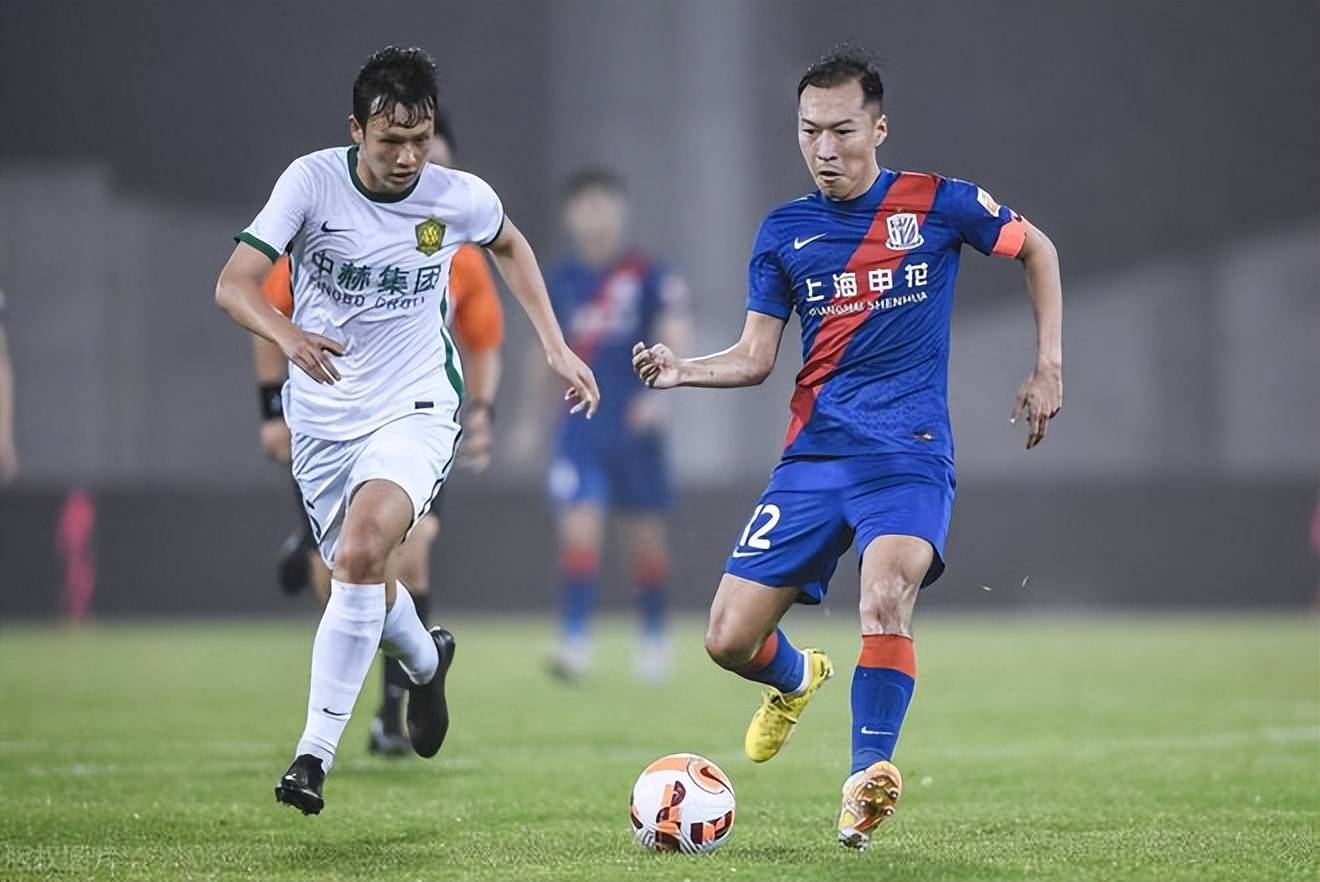 开云中国官网-底特律活塞迎中超关键赛，集结日回应争议，引发热议，高层口径保持一致(底特律活塞队)