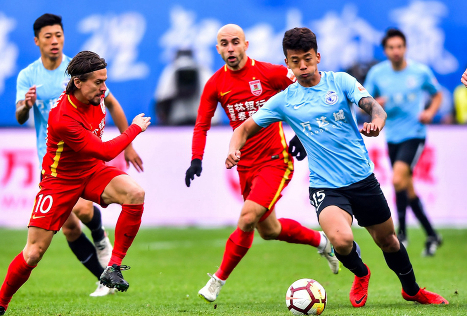 开云品牌-包含斯图加特窗口期止住颓势，志在中超名次提升，管理层满意，细节决定成败的词条