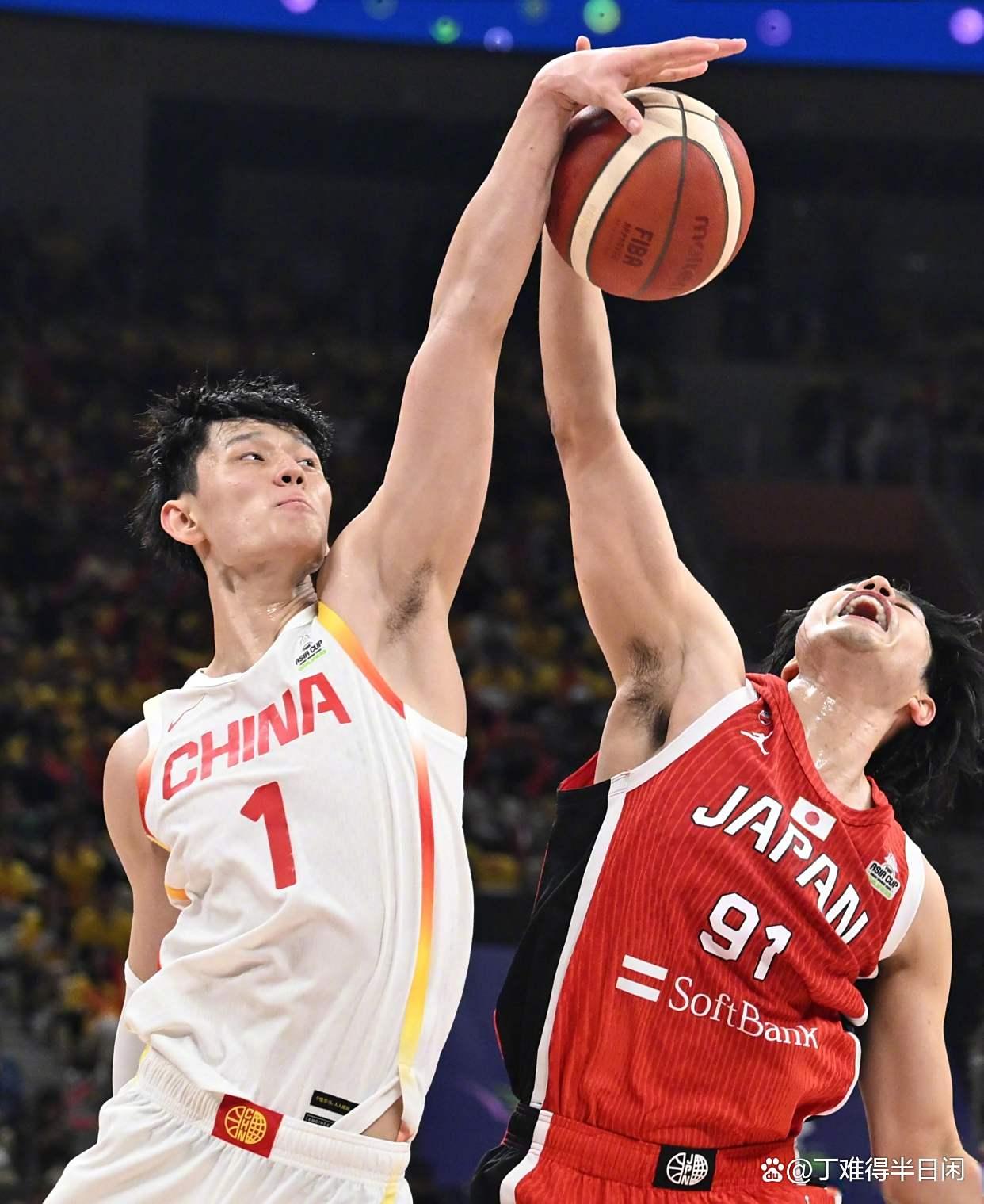 开云品牌-赛地聚焦：社区盾转会期热度飙升；广厦男篮临场应变；震撼外界；纪律约束更严格的简单介绍