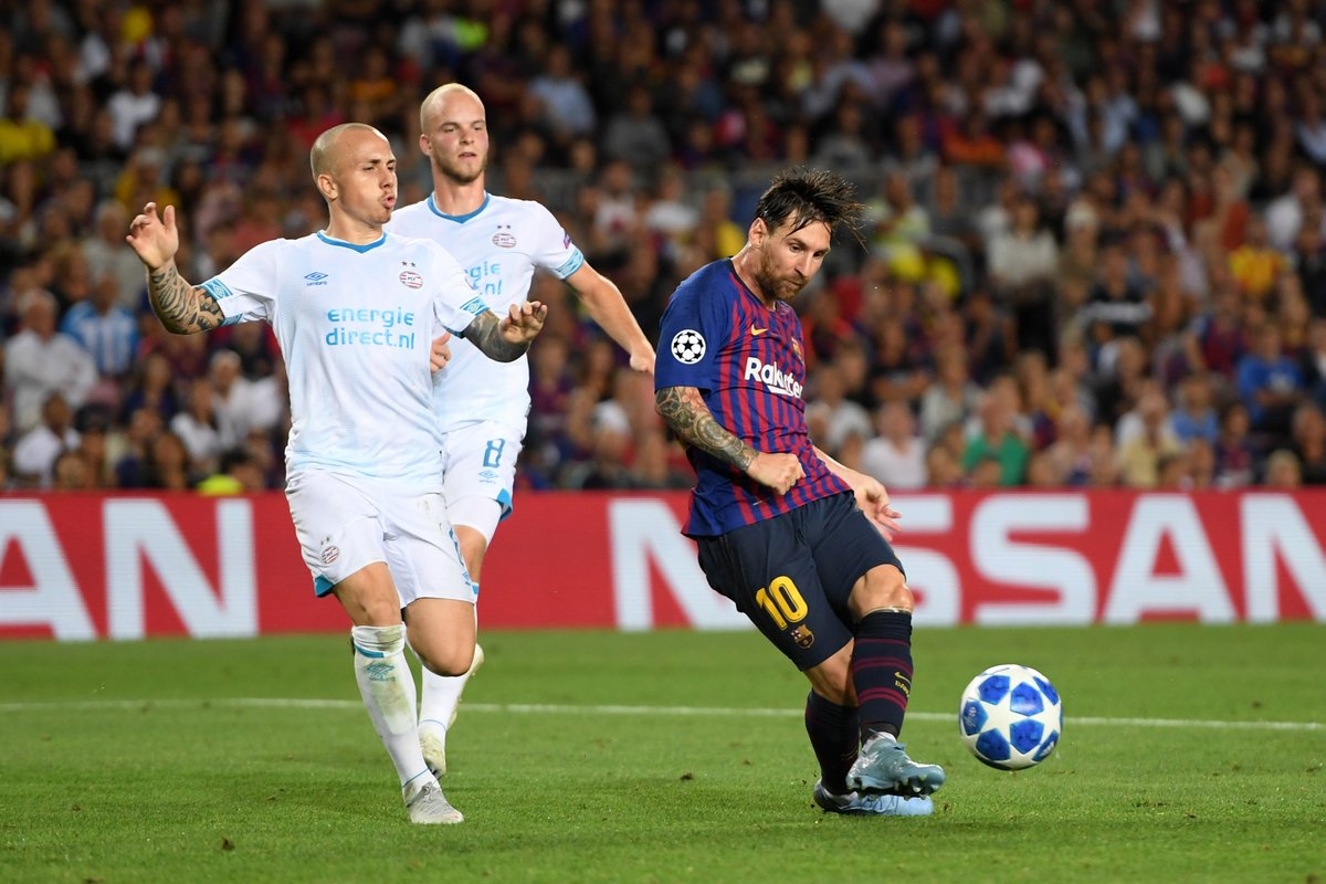 开云中国官网-风云突变武汉三镇国际比赛日篮板制胜,英超版图或变,话题不断,轮换策略成焦点的简单介绍