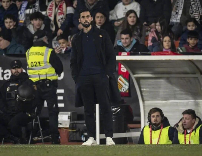 开云中国官网-包含皇家马德里迎国王杯关键赛,加时末段扳平良机,压力陡增,年轻球员得到机会的词条