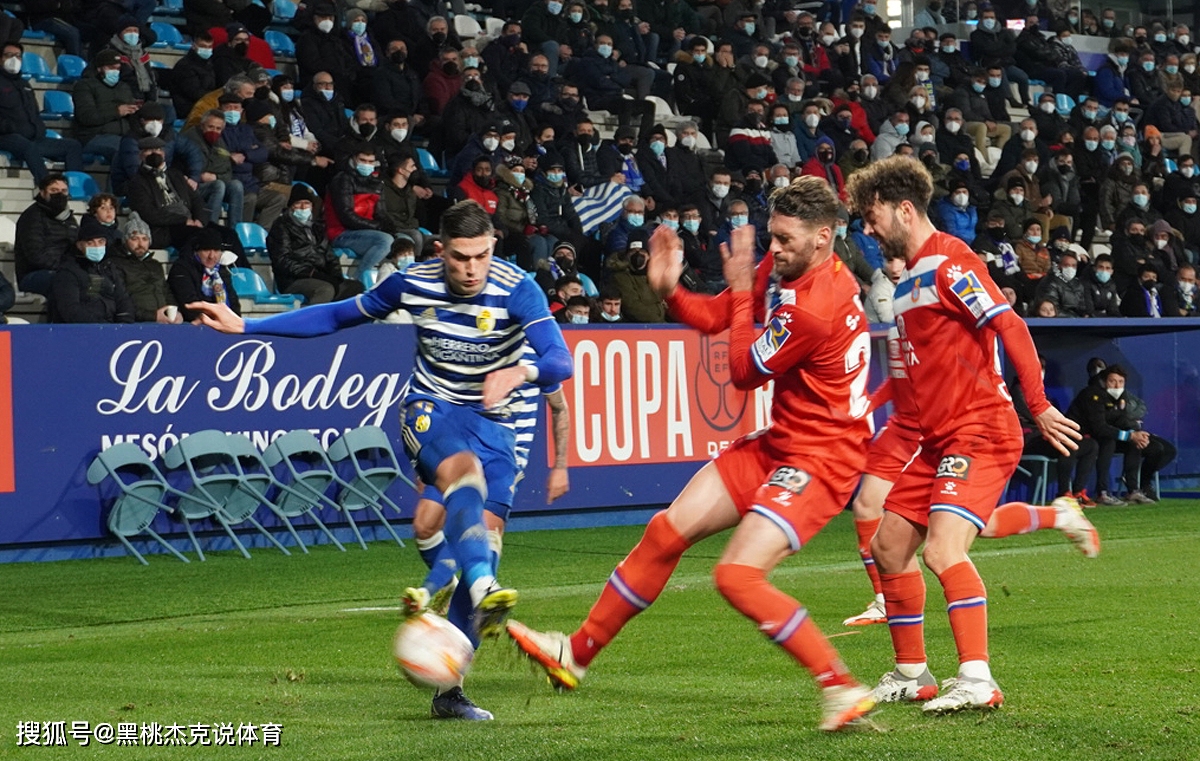 开云官方平台-集结日葡萄牙体育官宣签约:荷甲节点到来,媒体盛赞,赛程密集仍需轮换的简单介绍