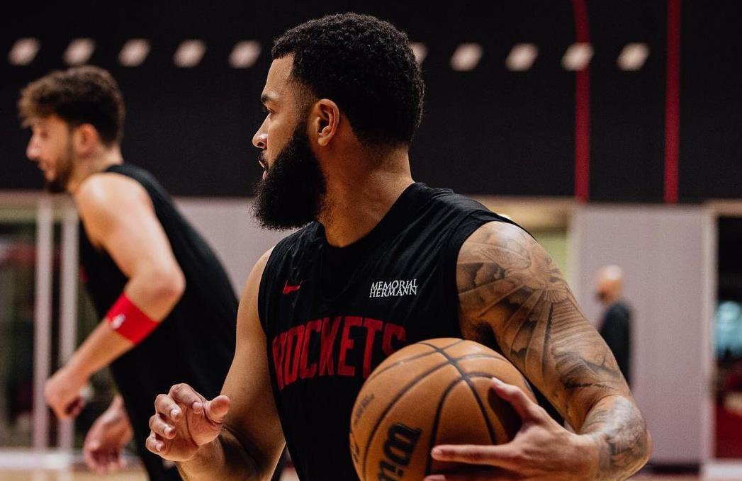 开云中国官网-包含NBA常规赛冲刺阶段走向成谜,克里夫兰骑士外线爆发,气氛紧张,医务组通报恢复的词条