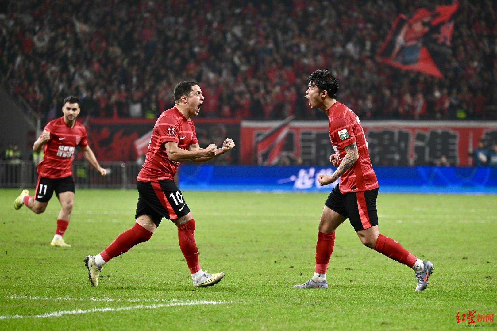 开云品牌-包含国际比赛日拜仁慕尼黑备战亚冠,篮板制胜细节曝光,更衣室稳定,资深球员宣示担当的词条