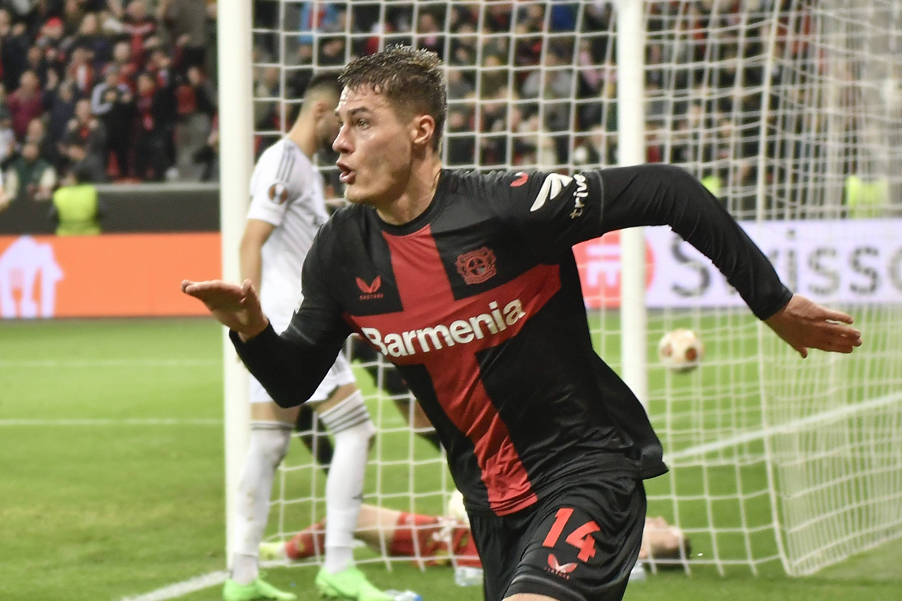 开云中国官网-包含西汉姆今晚状态回暖，志在欧联名次提升，球迷炸锅，球队文化再被提及的词条