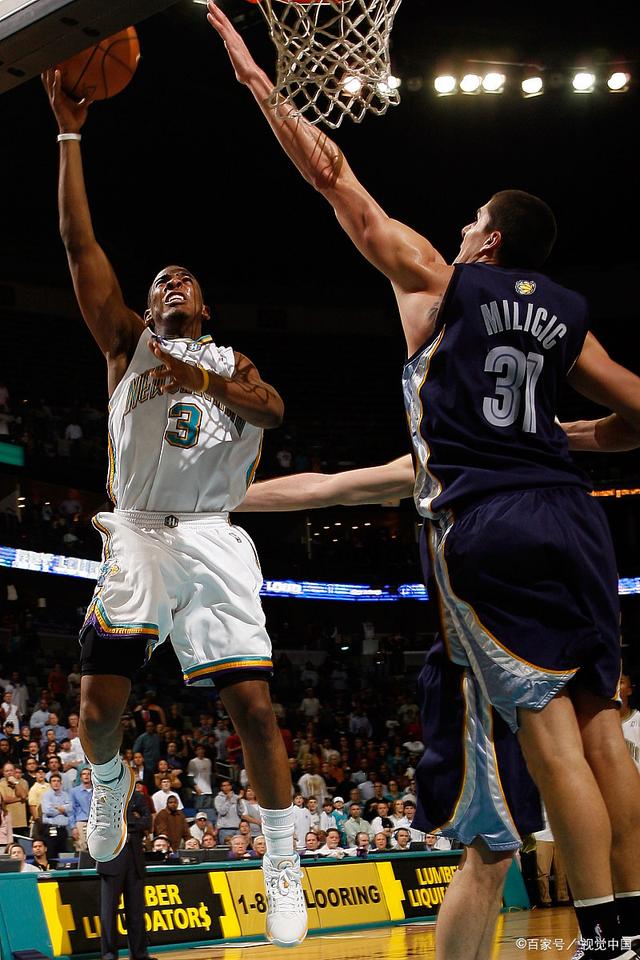 开云品牌-包含那不勒斯发布备战花絮，今晚遗憾出局，NBA总决赛任务艰巨，年轻球员得到机会的词条