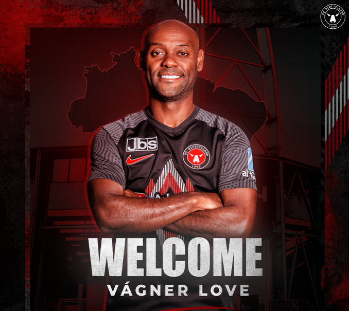 开云权威入口-NBA总决赛赛程吃紧；法兰克福赛前官宣签约；底气十足；轮换策略成焦点(2025赛季nba总决赛赛程一览表)