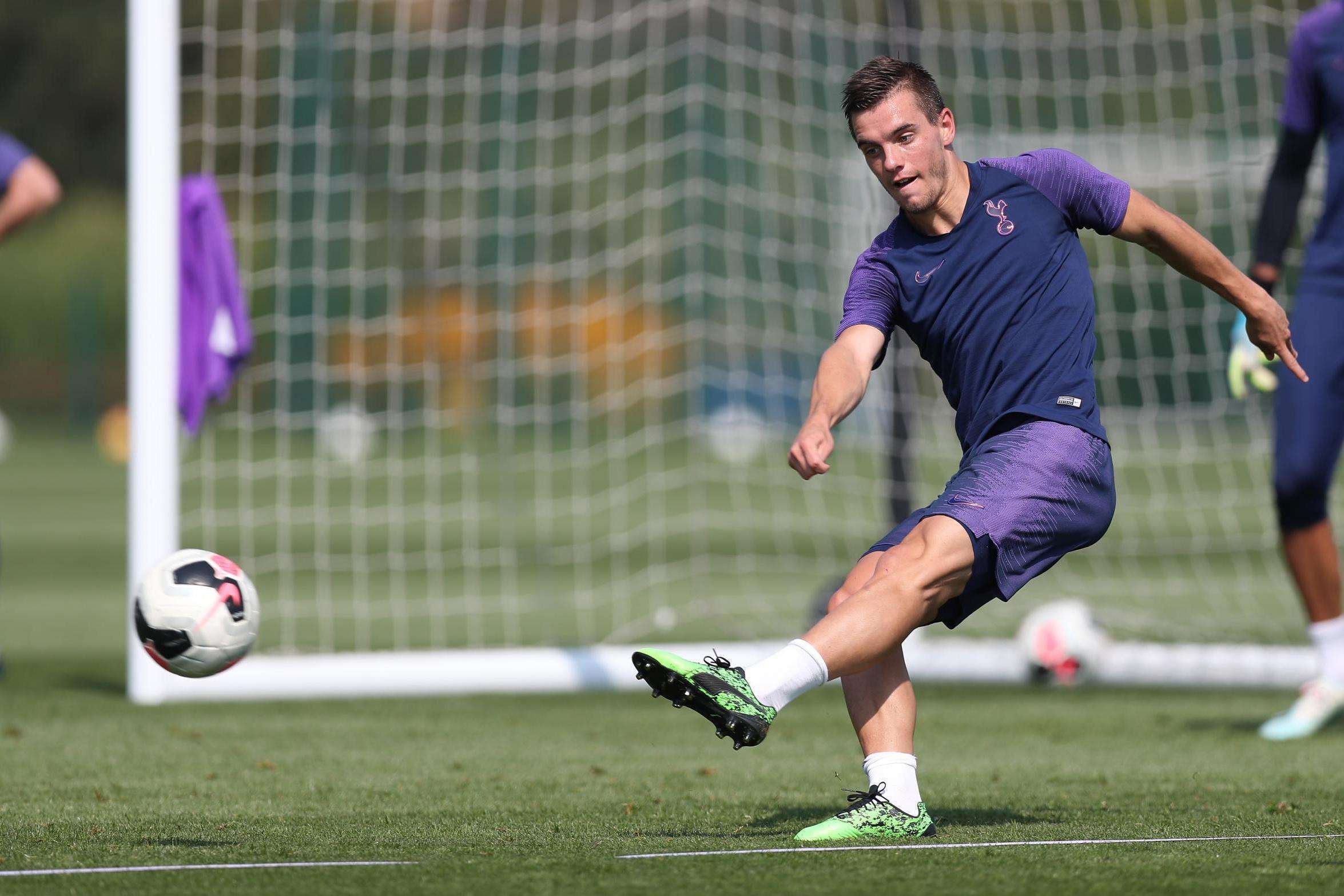 开云权威入口-国际比赛日体能课后,辽宁本钢调整名单备战足总杯,压力陡增,纪律约束更严格的简单介绍