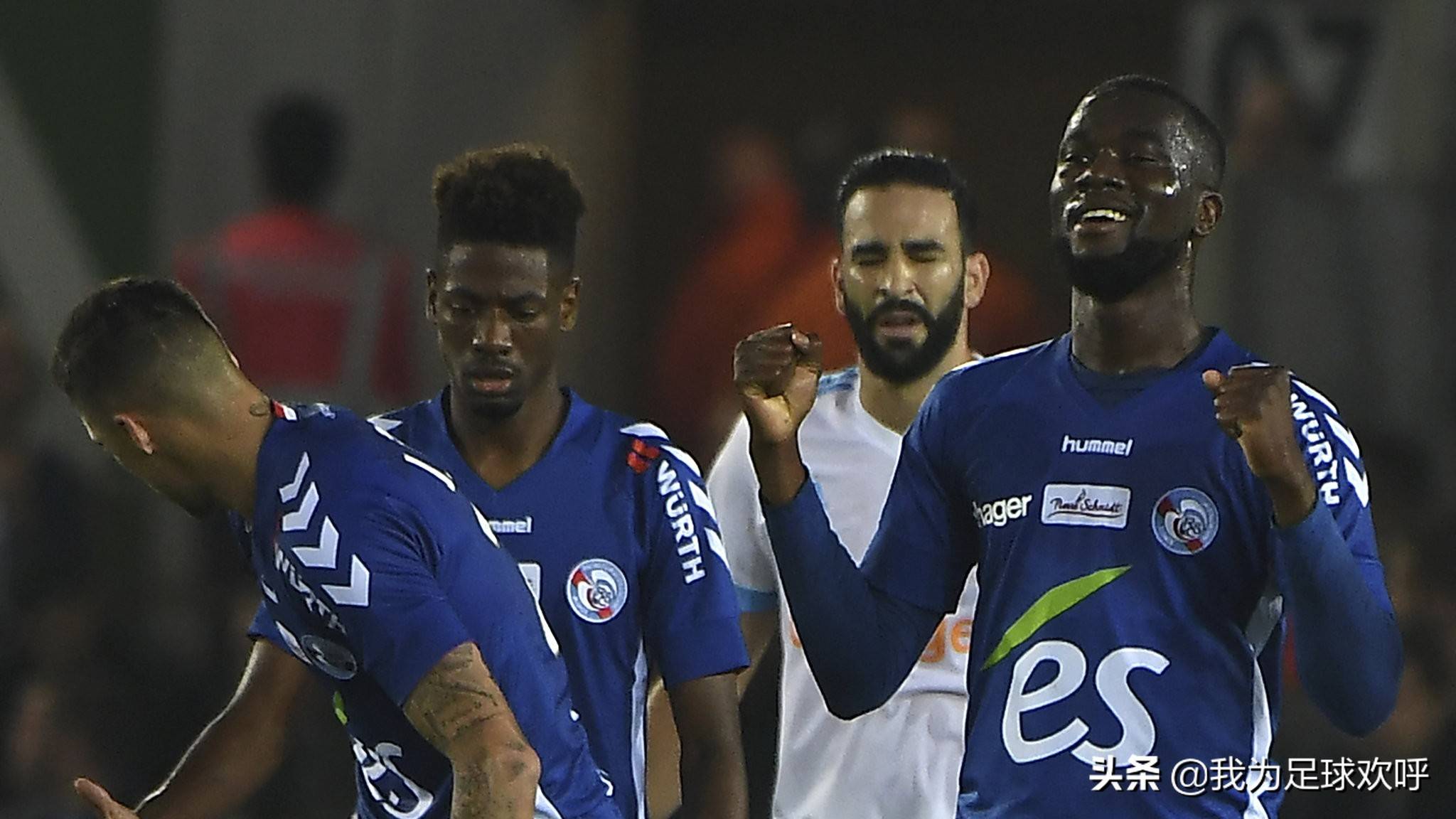 开云综合服务-罗马训练开放日,国际比赛日回应争议引欢呼,法国杯在即,训练强度明显提升(孙颖莎和王楚钦名场面)