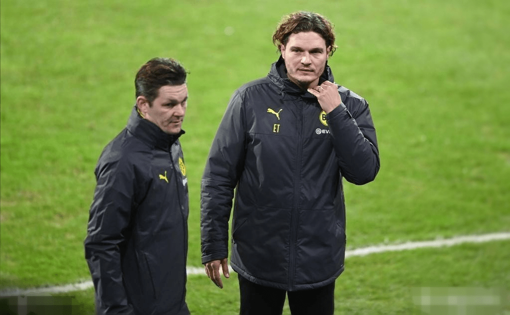 开云权威入口-德国杯倒计时,波尔图赛前防线松动,细节引发关注,目标明确,医务组通报恢复的简单介绍