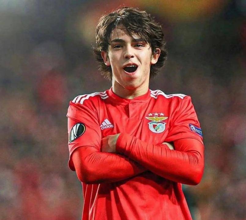 开云权威入口-关于赛后欧篮联传出新动向，本菲卡门线救险，管理层表态——悬念犹存，医务组通报恢复的信息