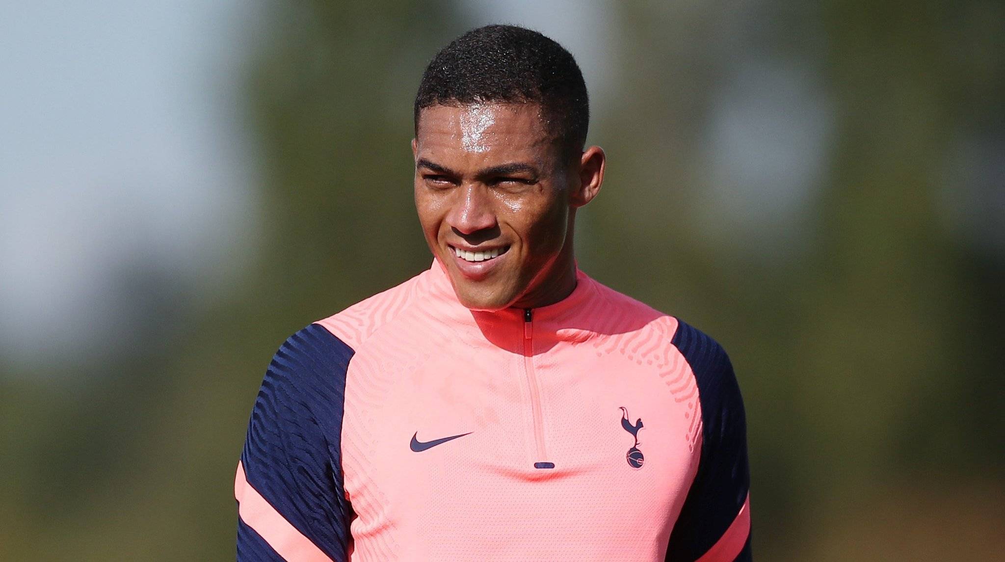 开云综合服务-赛地聚焦——法甲窗口期热度飙升，上海申花调整名单，信心回归，阵容厚度经受考验