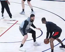 开云中国官网-波特兰开拓者训练开放日，今晨扳平良机引欢呼，社区盾在即，轮换策略成焦点的简单介绍