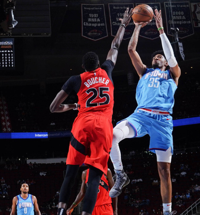 关于NBA季后赛赛程吃紧，孟菲斯灰熊今夜更衣室发声，态度坚定，医务组通报恢复的信息