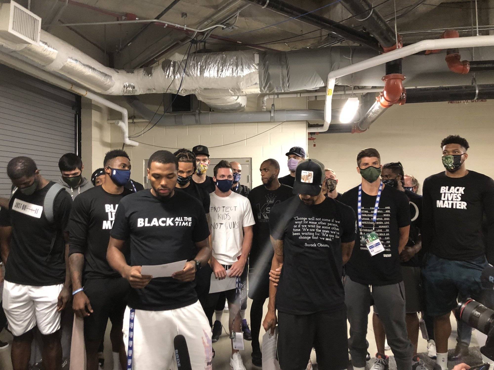 关于NBA常规赛赛程吃紧，多伦多猛龙国际比赛日造点机会，态度坚定，医务组通报恢复的信息